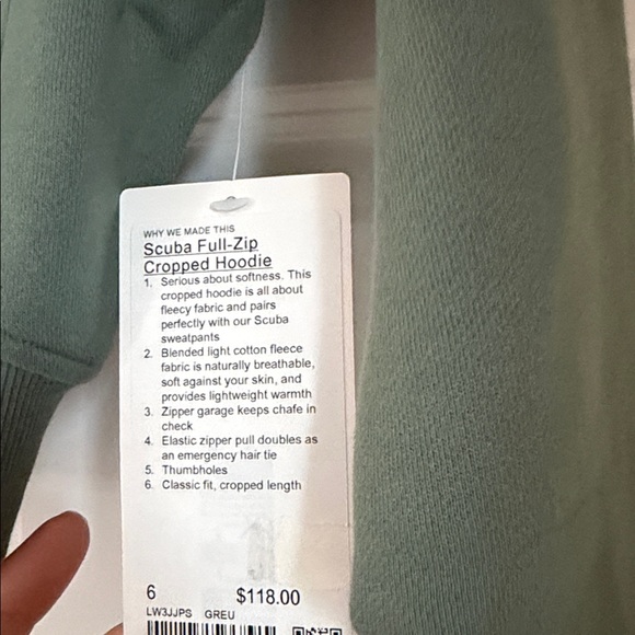 Lululemon scuba, full zip cropped hoodie - Picture 2 of 8